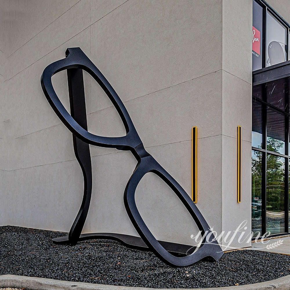 decorative glasses sculpture