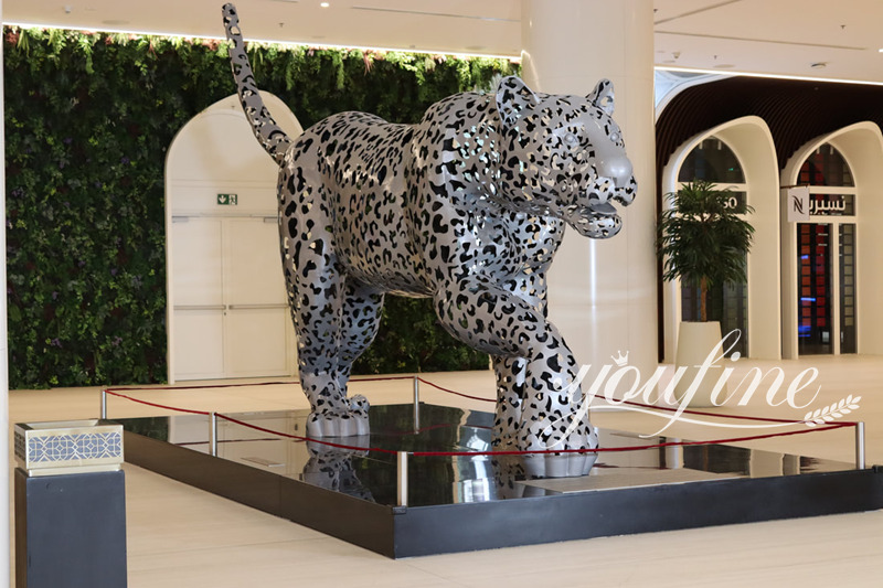 modern decorative stainless steel tiger sculpture