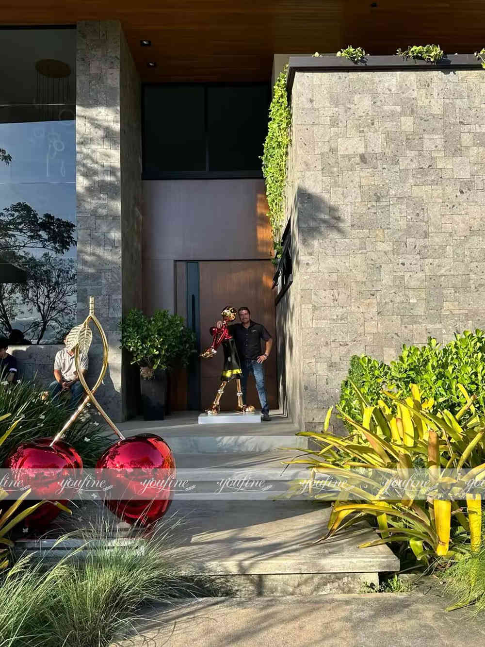  customer's stainless steel cherry sculpture feedback