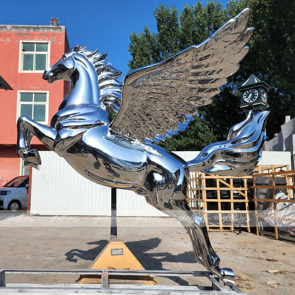 Scultura di Pegaso finita