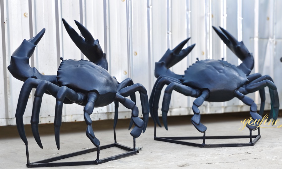 large realistic crab sculpture