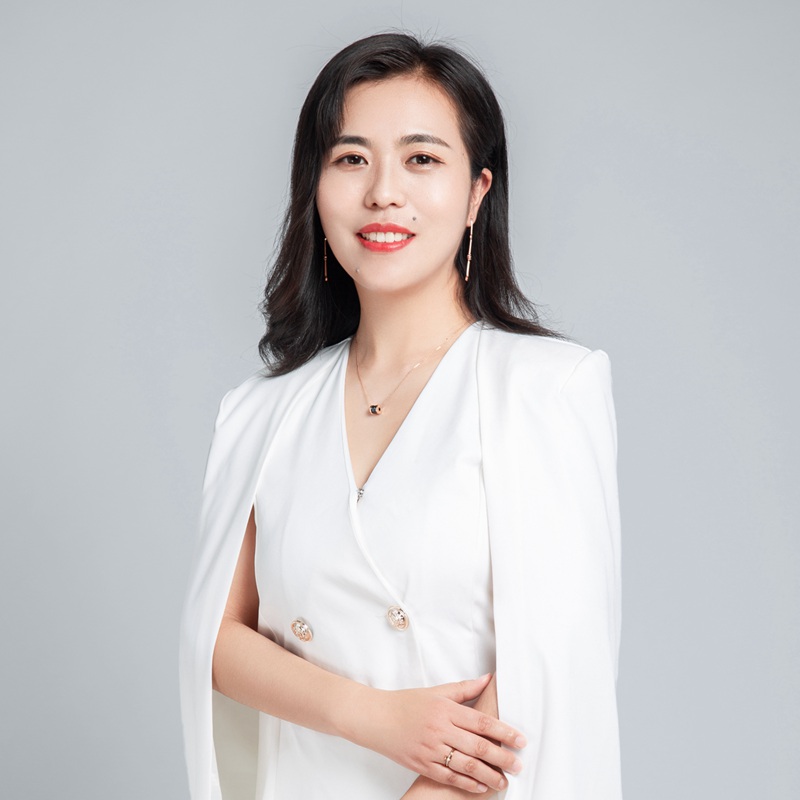 Dora Cui