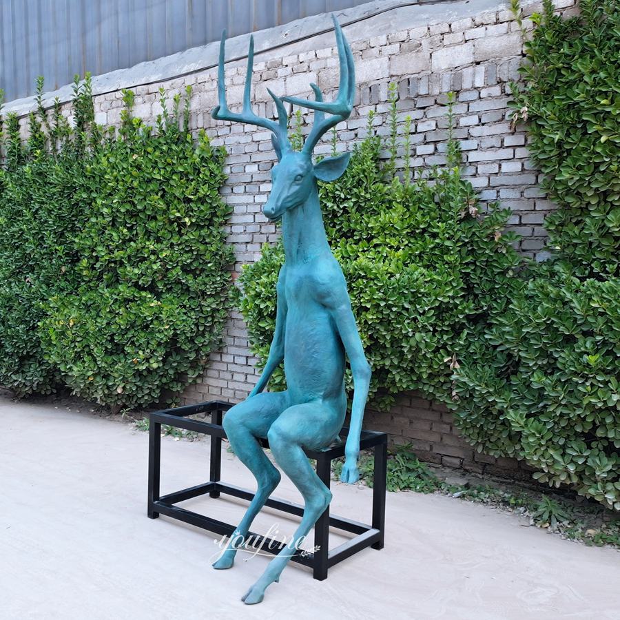 Scioto Lounge Deer art