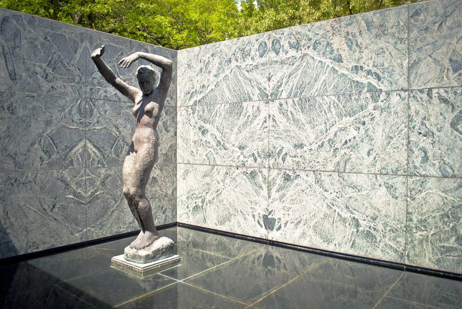 Top1 Dawn statue bronze art
