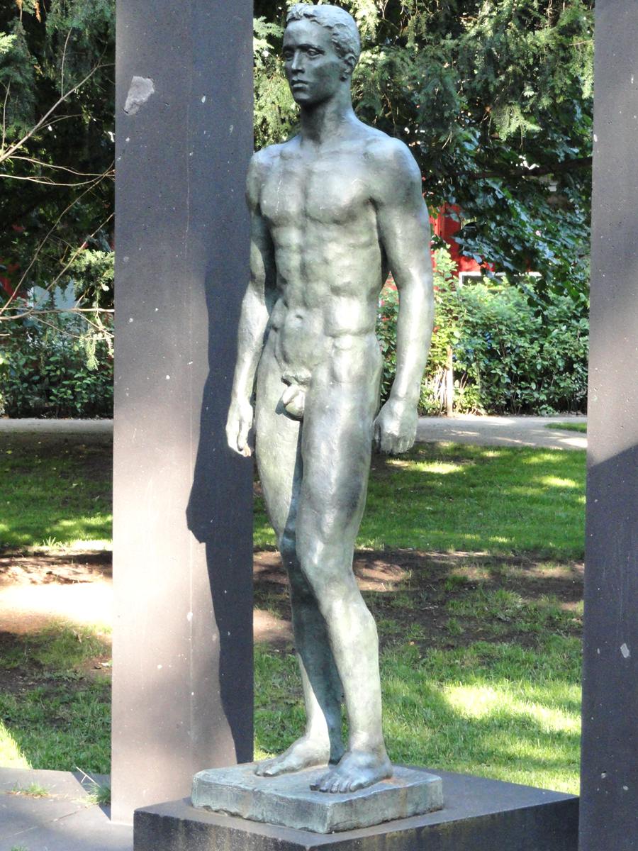 Top6 Ring der Statue Georg Kolbe