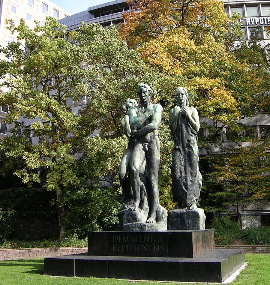 Top7 Georg Kolbe. Beethoven Monument in Frankfurt am Main statue