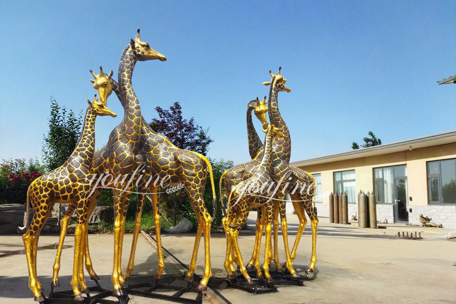 Giraffe sculptures