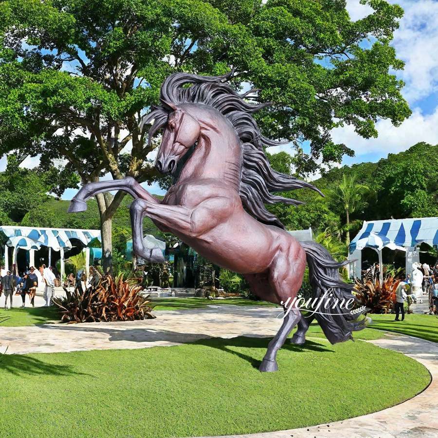 Large Bronze Thoroughbred Sculpture BAN-433