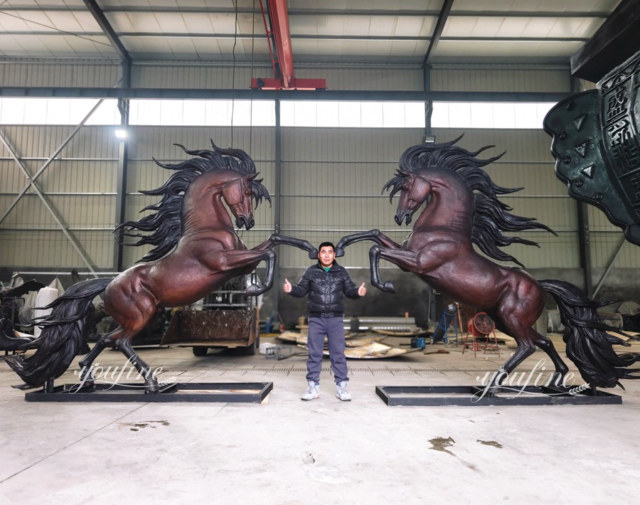 large Thoroughbred Sculpture