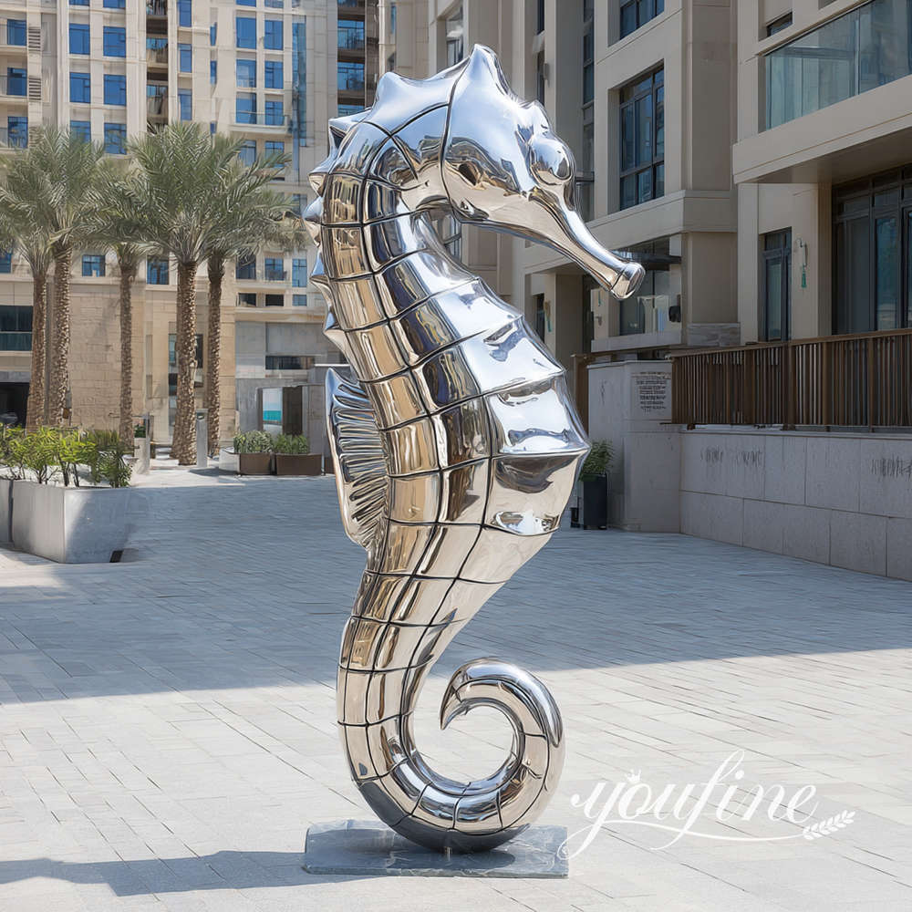 mirror seahorse sculpture 