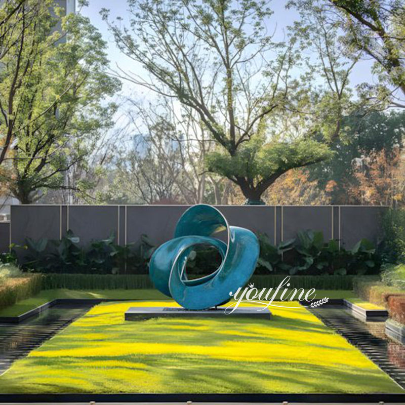modern metal sculpture for lawn