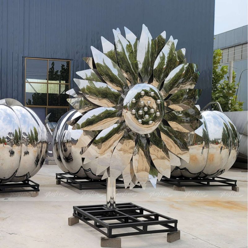mirror polished sunflower sculpture