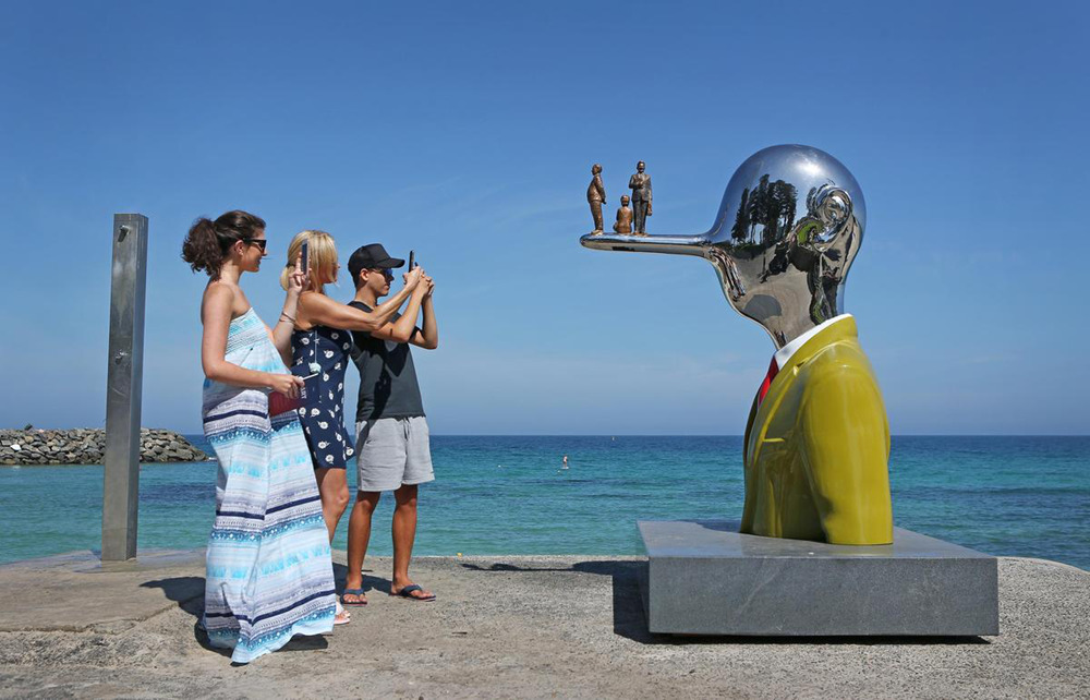 sculpture for seaside decor