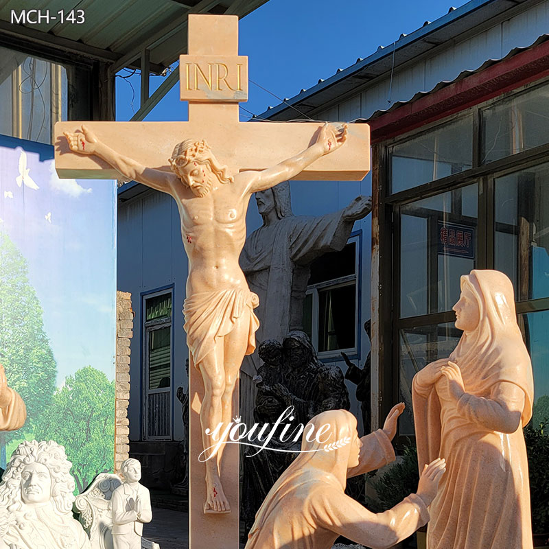 Jesus Dies On The Cross Statue