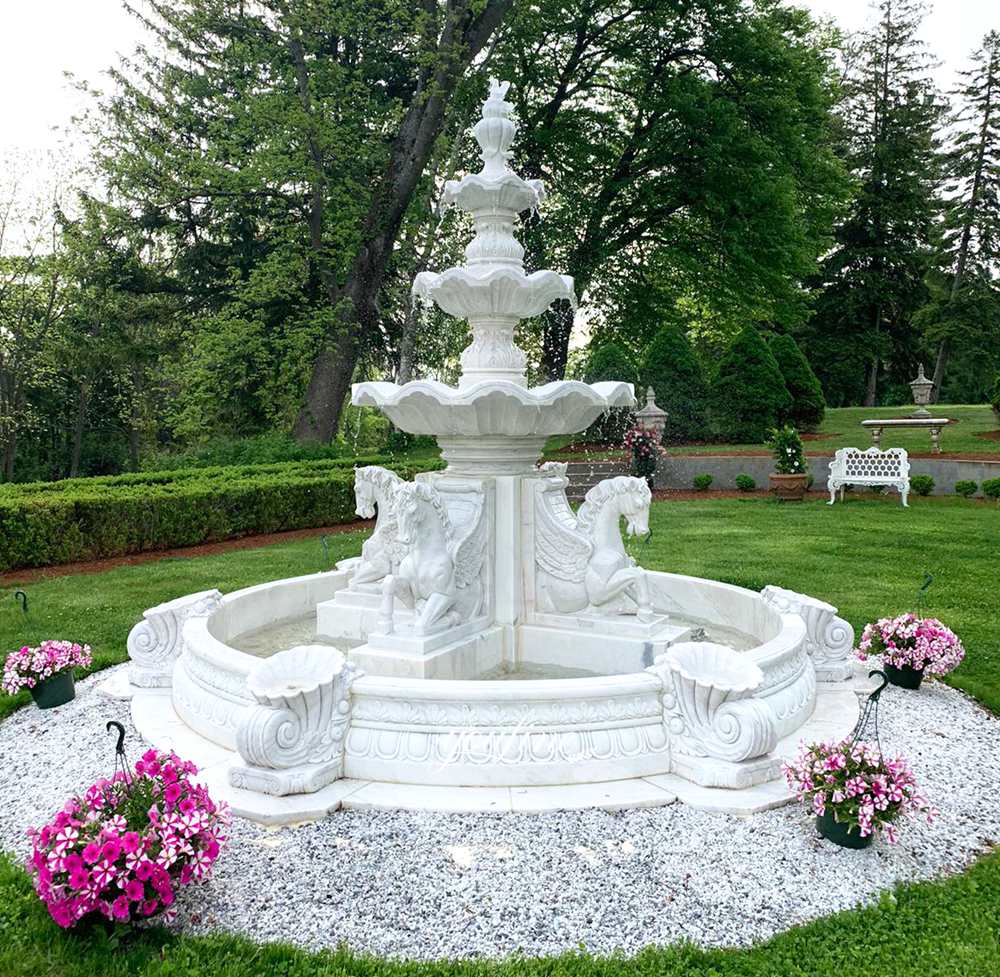 marble Horse statue fountains at American private villas (2)