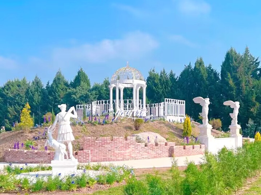 Korean Estate Marble Pavilion and Hunting God Sculpture