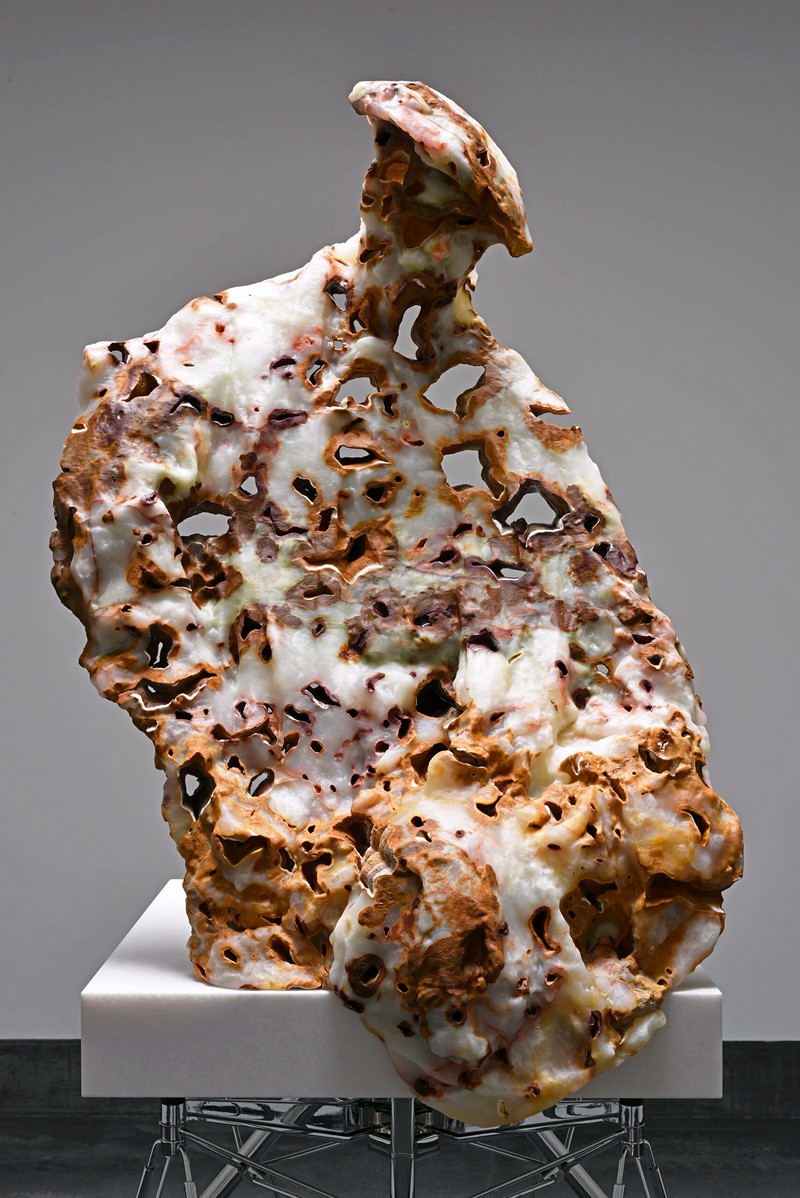 Barry X Ball stenen sculptuur