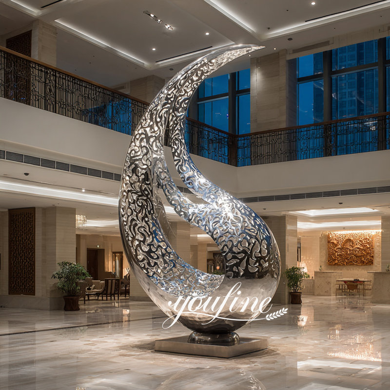 How to Select the Right Sculpture for a Hotel Project