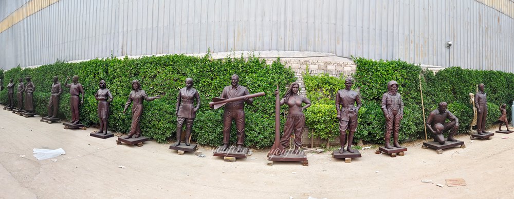 Custom-made bronze sculptures of lifelike figures