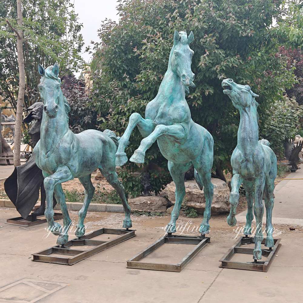 How Much Does a Bronze Statue Weigh?