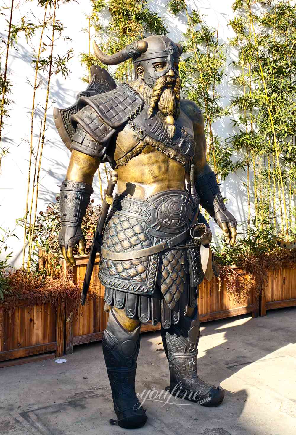High quality Horned Warrior Sculpture Viking Sculpture