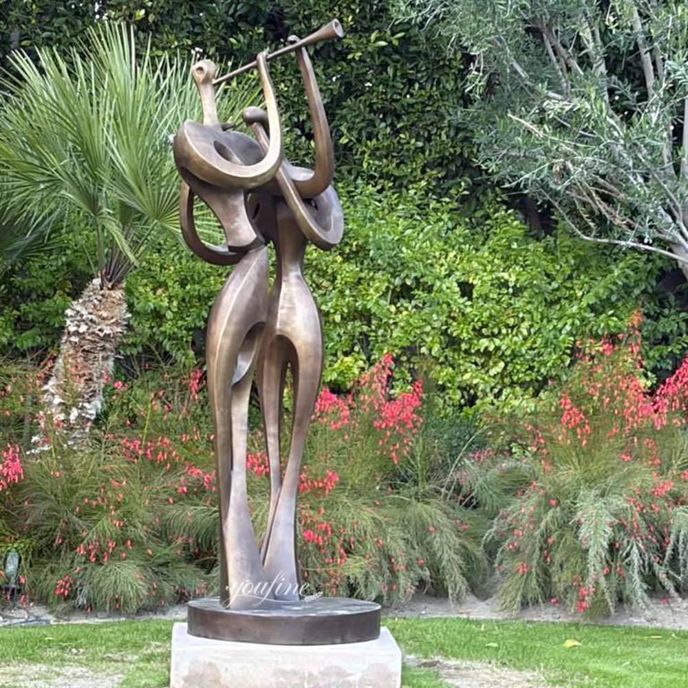 Sculpture vs Statue: What’s the Difference? Sculpture vs Statue: What’s the Difference?