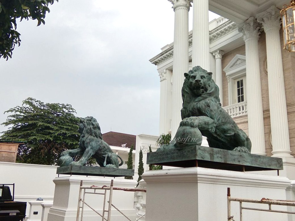 Lion Sculpture Standing on a Ball at a Grand Villa