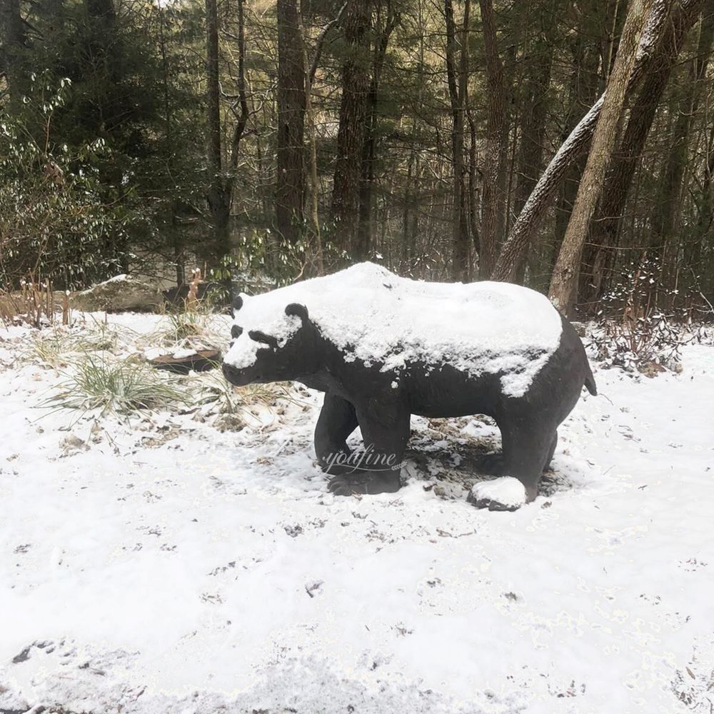 High Quality Walking Bronze Bear Sculpture in the Snow in the USA
