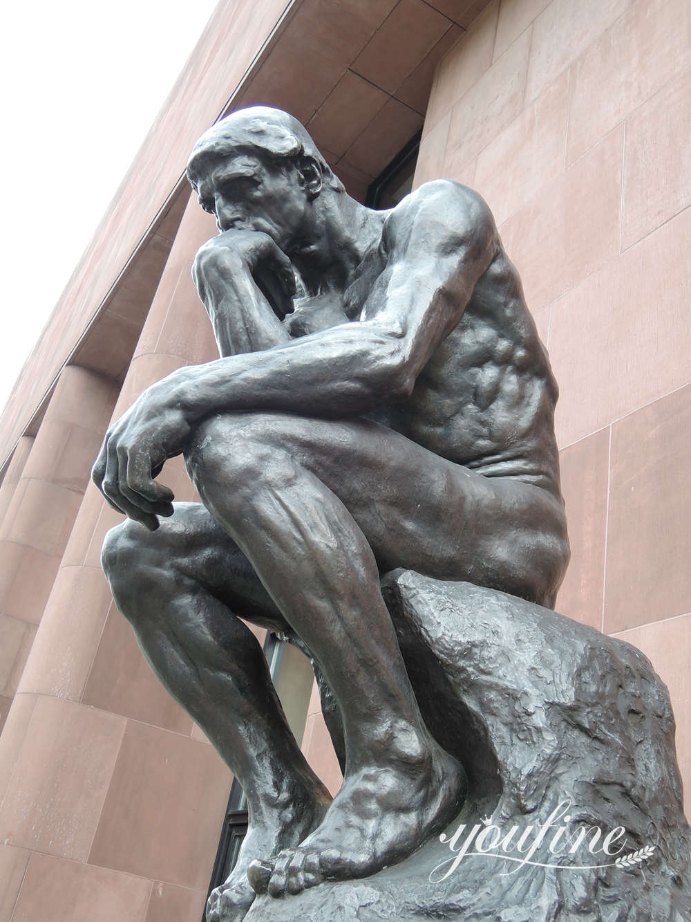 the thinker statue