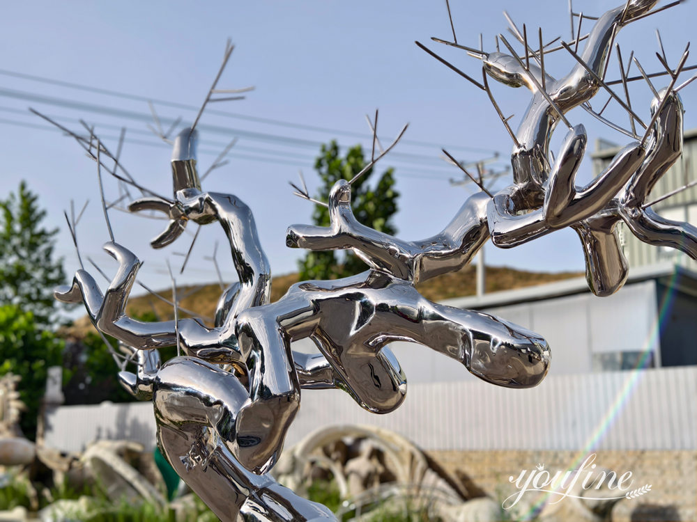 tree sculpture branch details