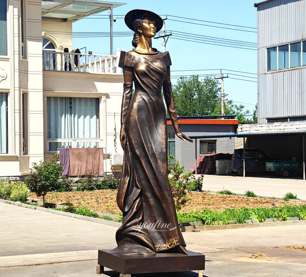 Die vollendete Dior-Göttinnen-Skulptur