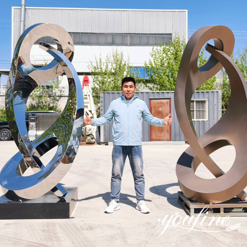 large abstract sculpture