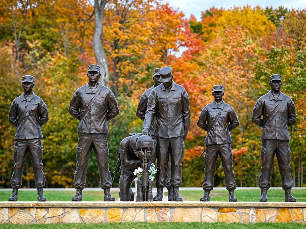 custom bronze military memorial group sculpture