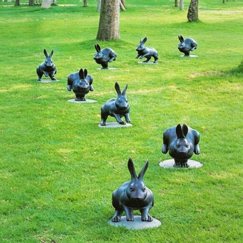 Group of Running Rabbit Sculptures for Park Lawn