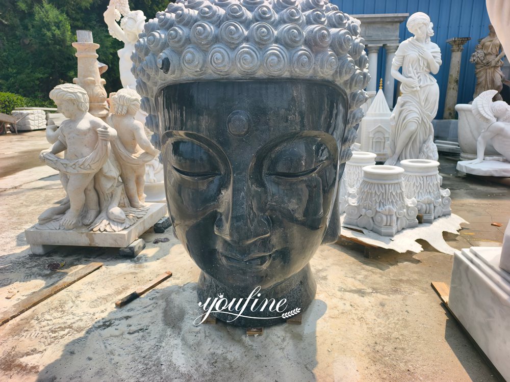 Escultura de la cabeza de Buda