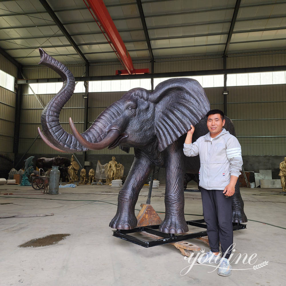 afgewerkte bronzen Afrikaanse olifant