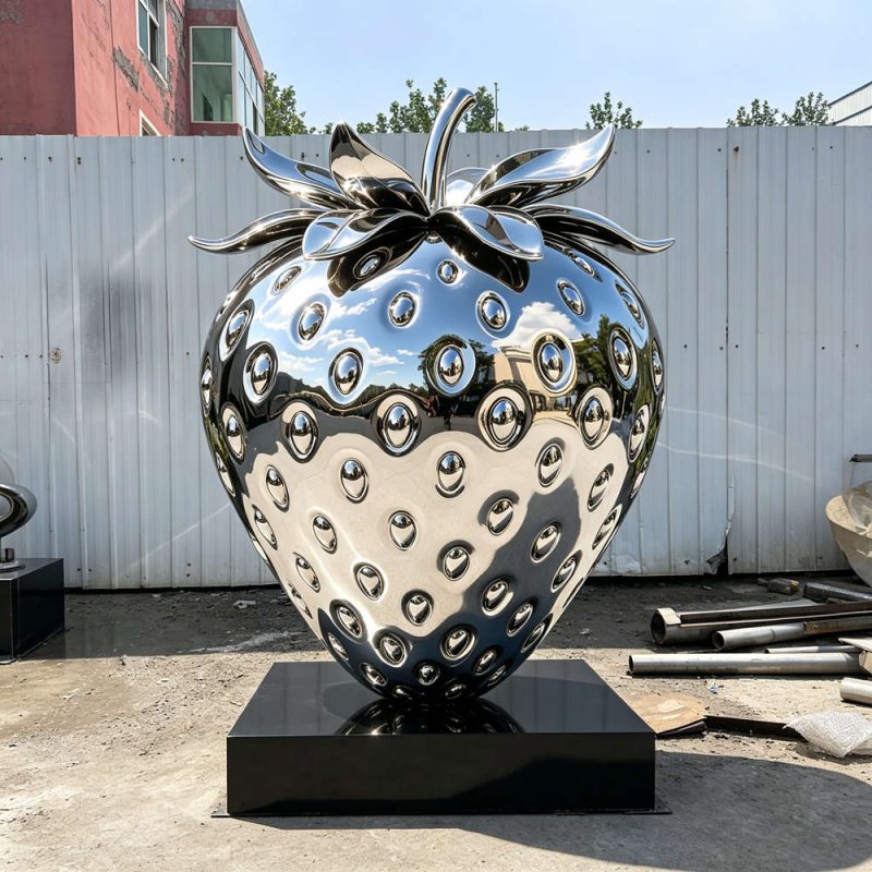 mirror polished stainless steel strawberry sculpture at YouFine Factory
