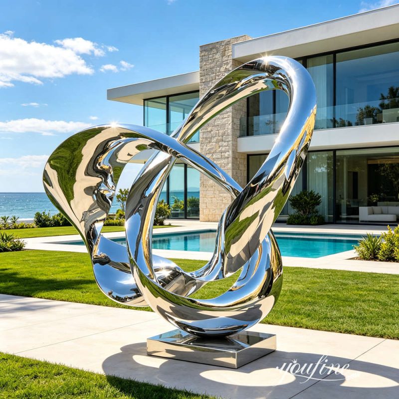 escultura moderna de nó infinito
