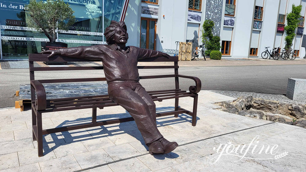 Feedback on the Albert Einstein statue from a German client